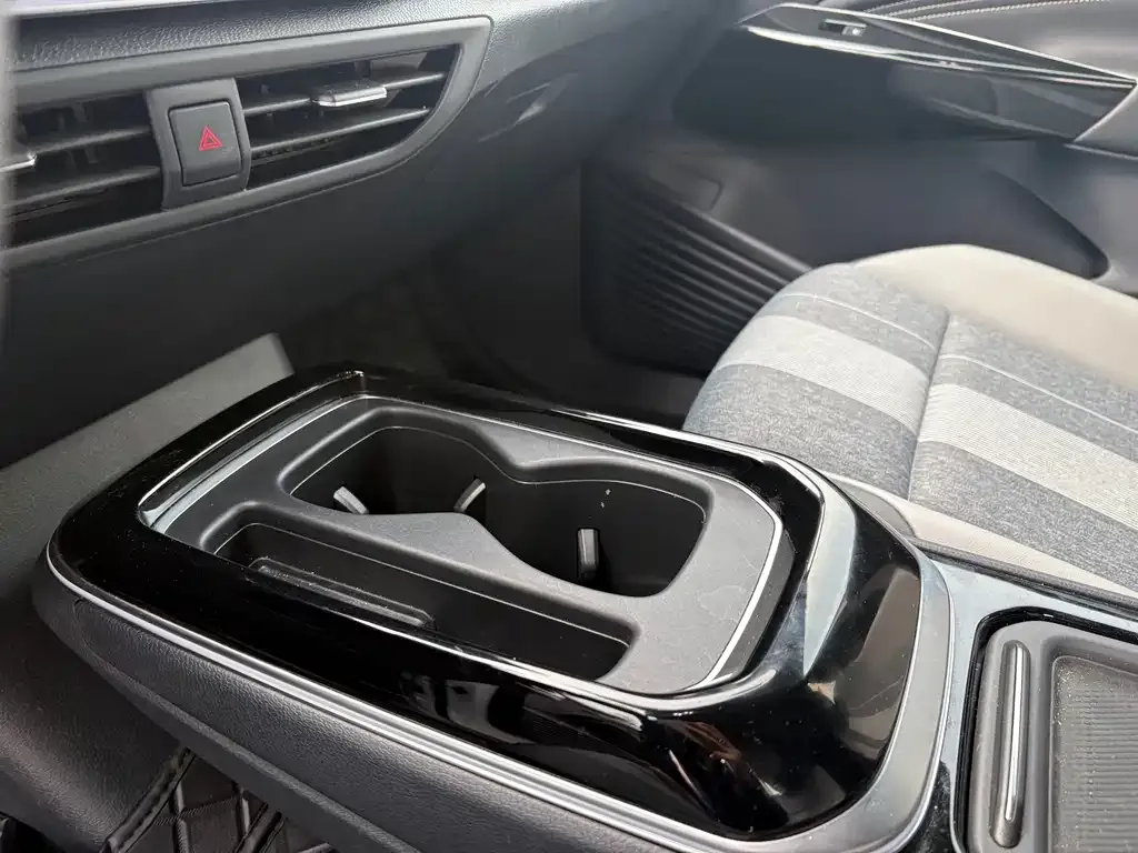 Volkswagen ID.4 Crozz 2025 из CN, фото 2