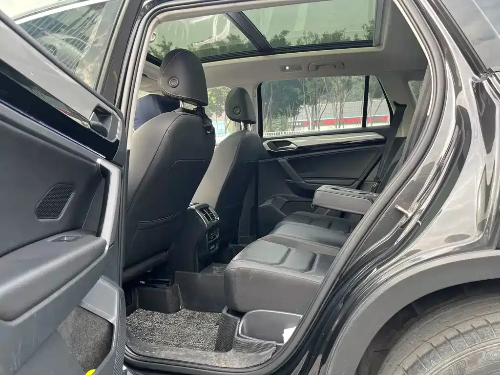 Volkswagen Tayron 2021 из CN, фото 8