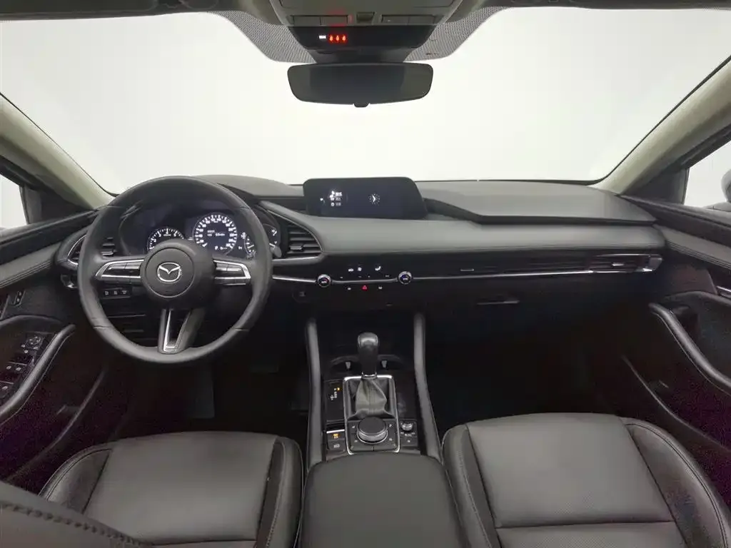 Mazda 3 Axela 2022 из CN, фото 4