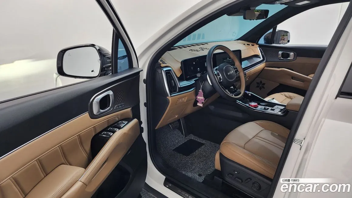 Kia Sorento — фото 6