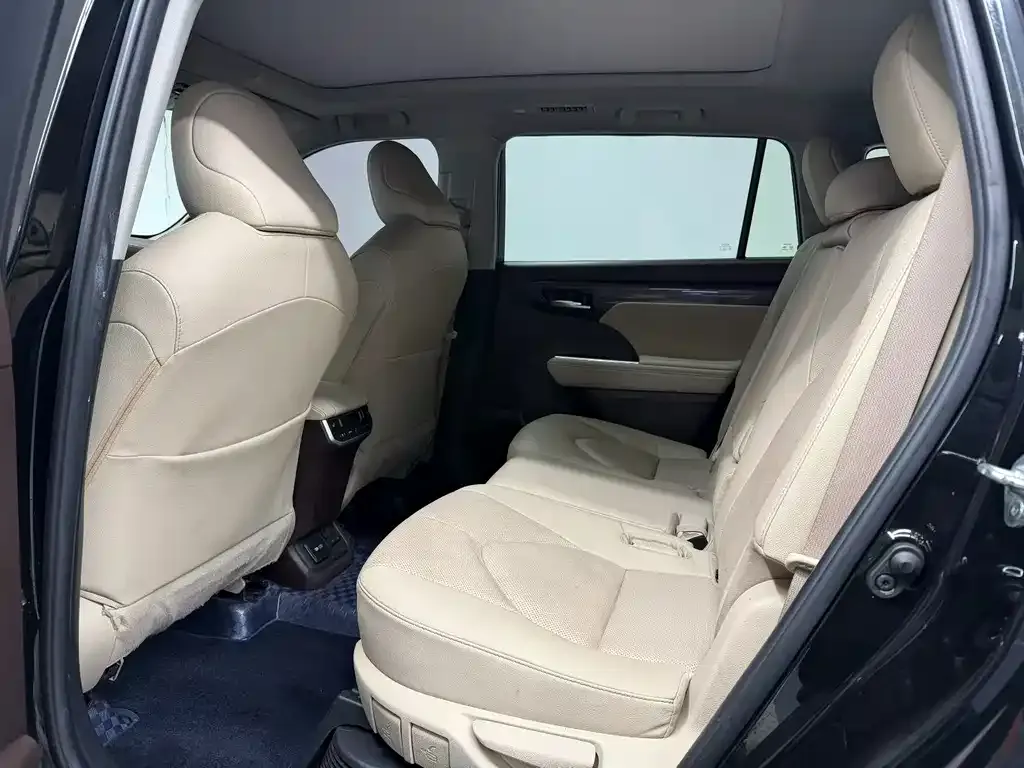 Toyota Highlander 2021 из CN, фото 7