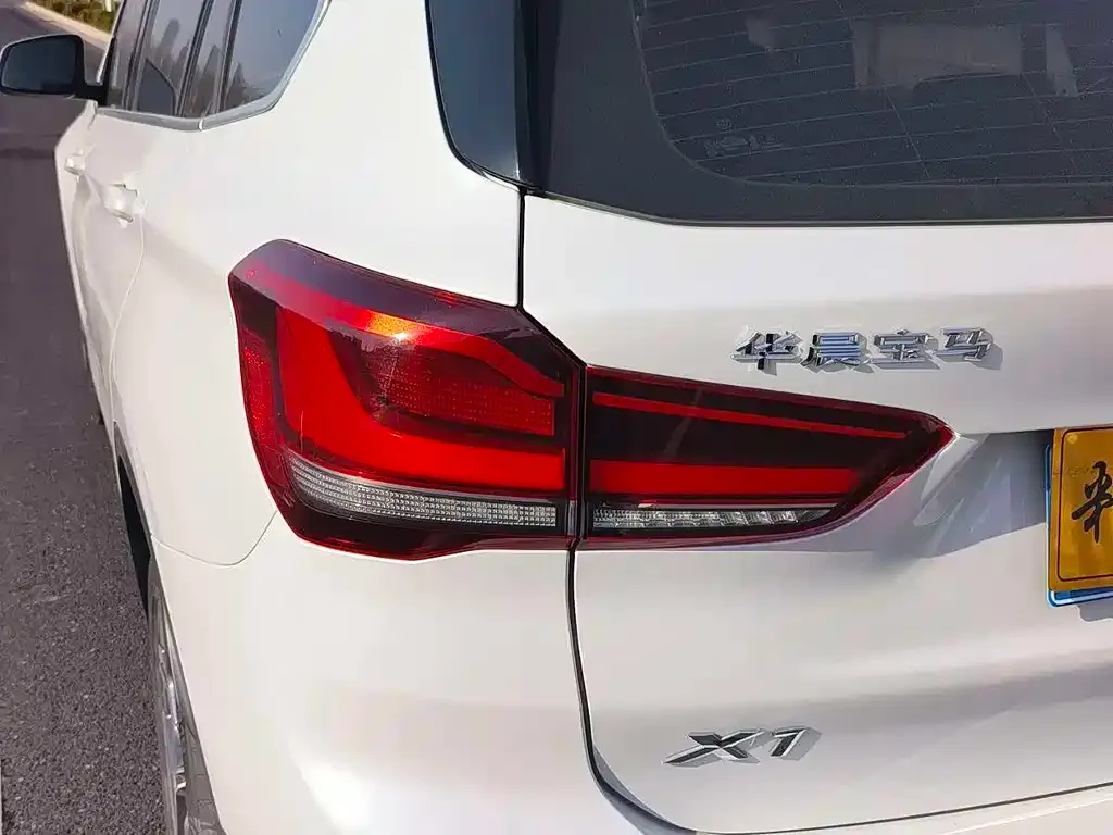 BMW X1 2023 из CN, фото 5