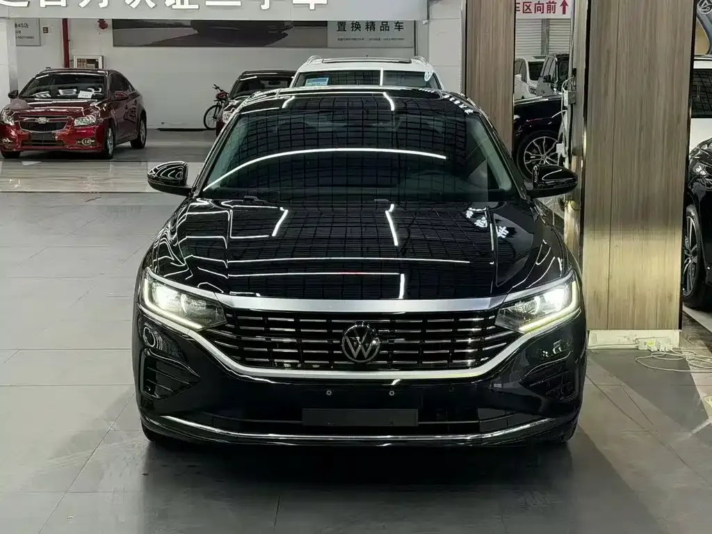 Volkswagen Passat — фото 4