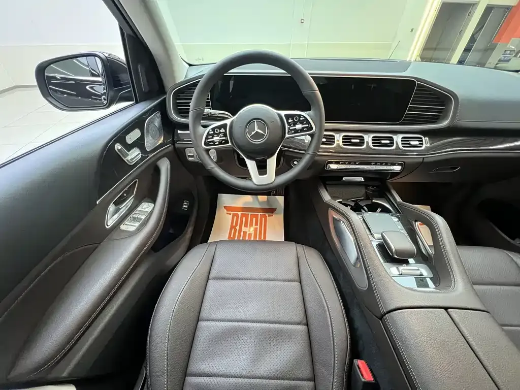 Mercedes-Benz GLE — фото 9