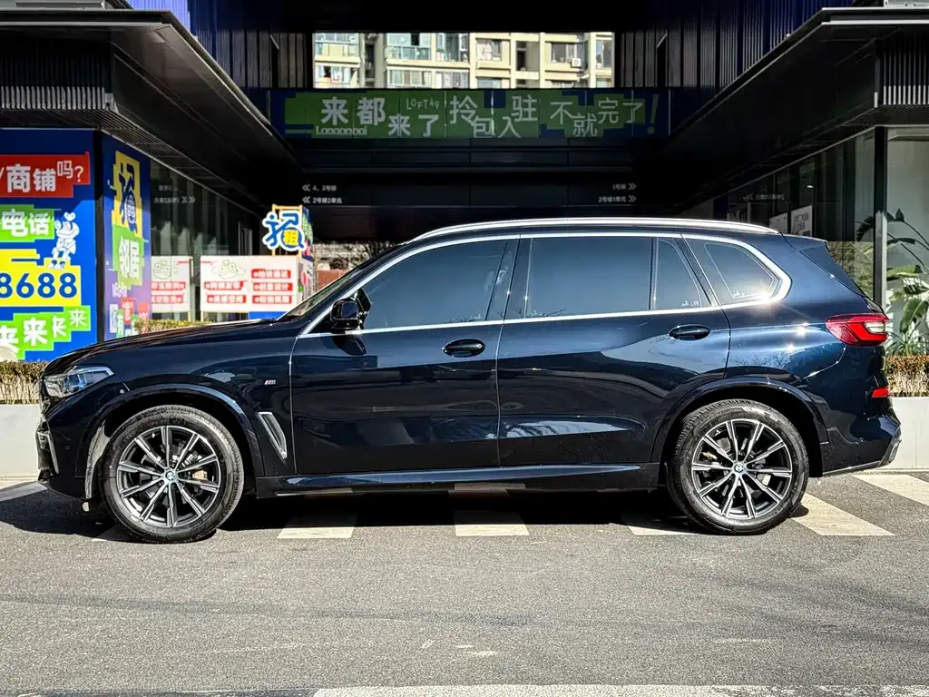 BMW X5 2023 из CN, фото 2