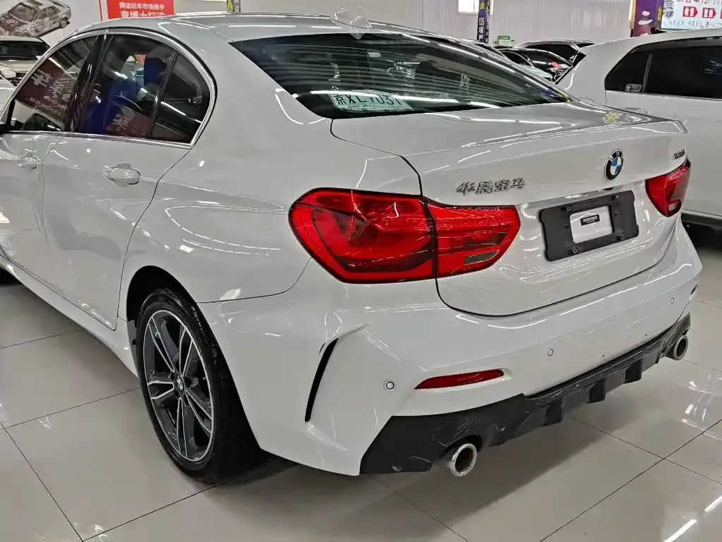 BMW 1 Series 2021 из CN, фото 7