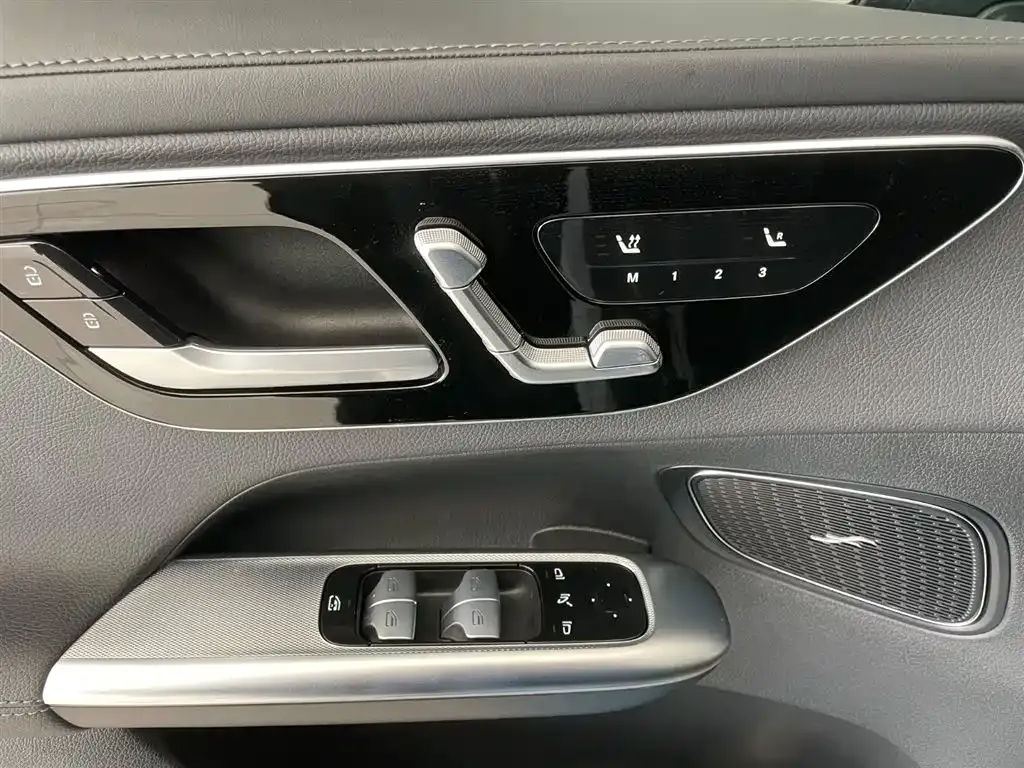 Mercedes-Benz GLC 2023 из CN, фото 8