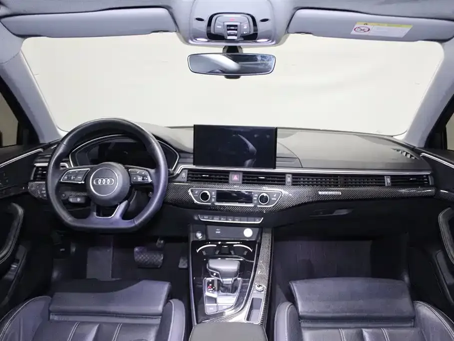 Audi A4L 2022 из CN, фото 6