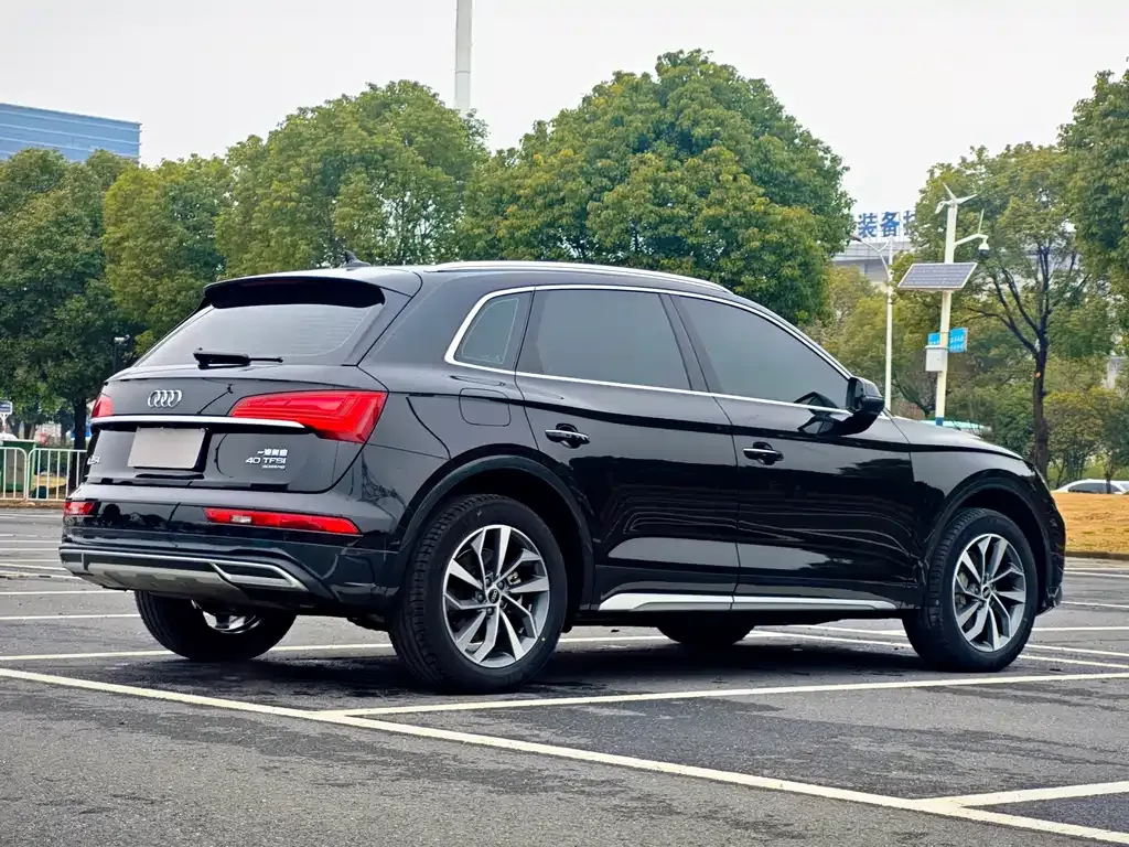 Audi Q5L 2022 из CN, фото 6