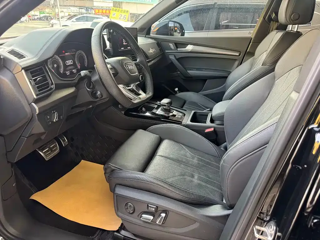 Audi Q5L 2023 из CN, фото 10