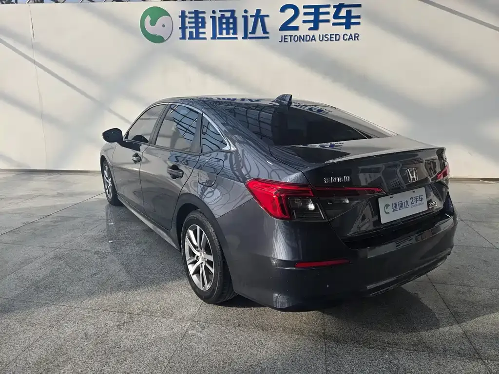 Honda Civic — фото 3