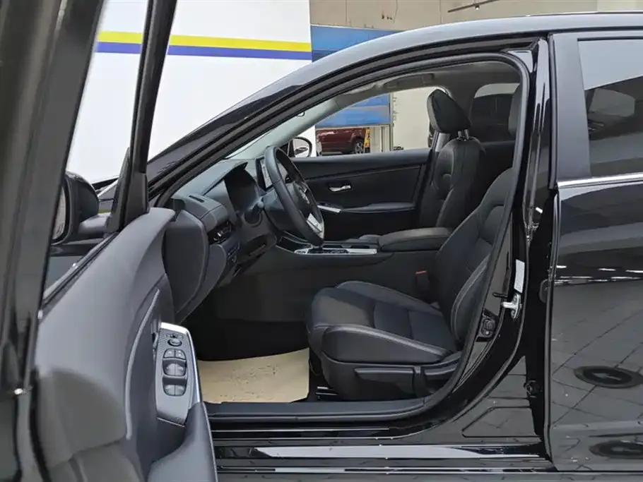 Nissan Sylphy 2025 из CN, фото 7