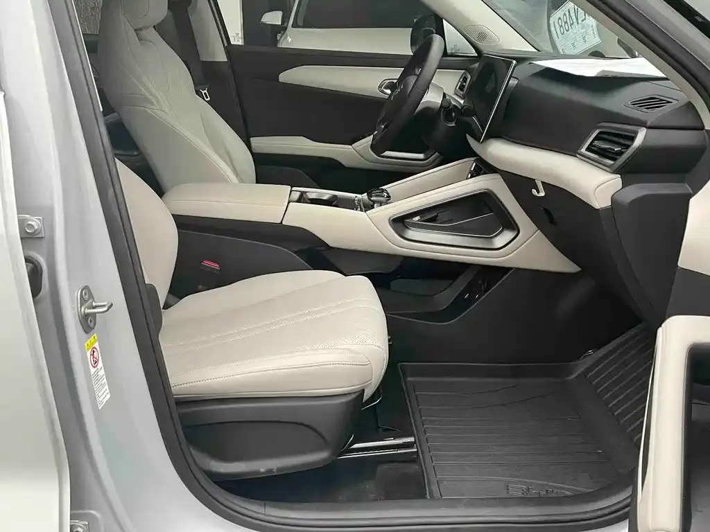 BYD Yuan UP — фото 6