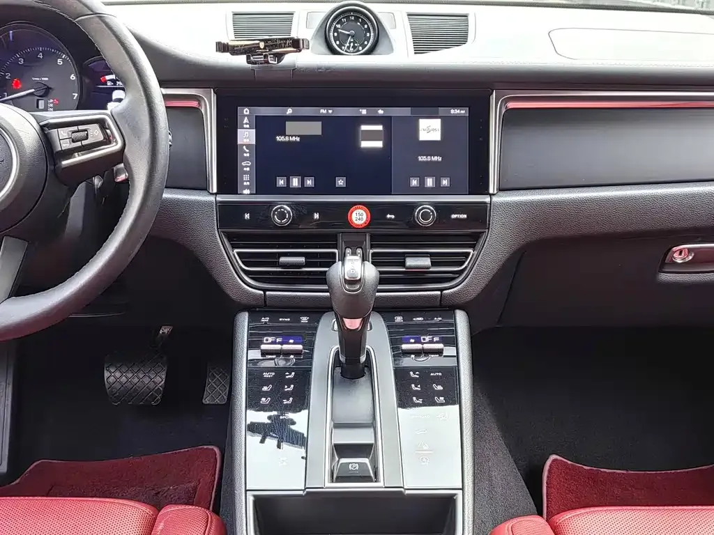 Porsche Macan 2022 из CN, фото 2