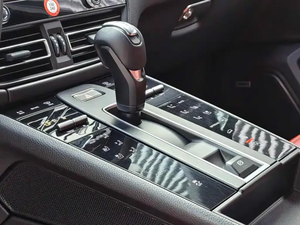 Porsche Macan 2022 из CN, фото 4