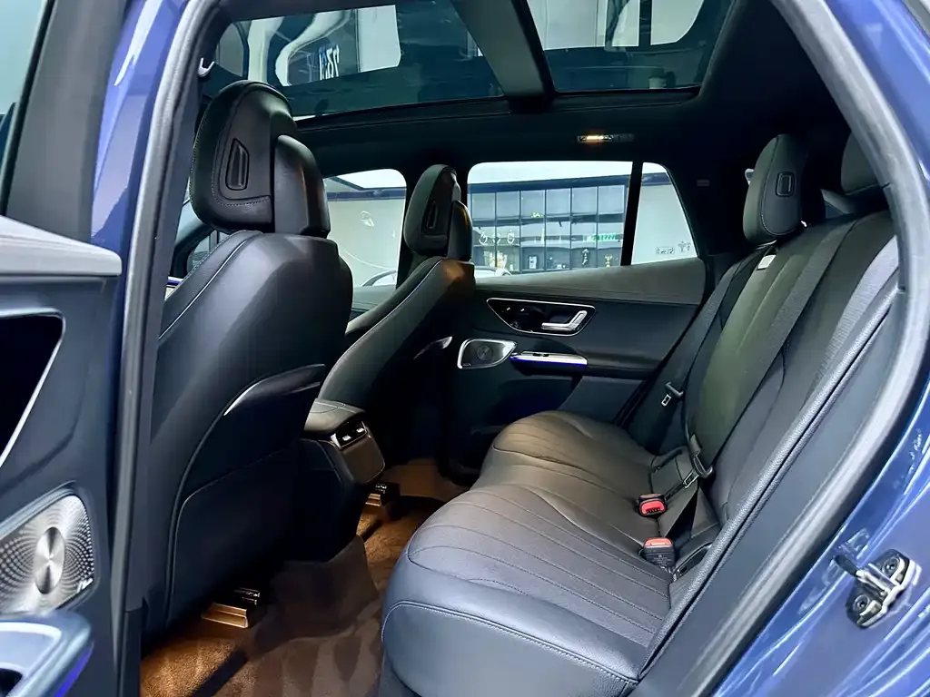 Mercedes-Benz EQE SUV 2023 из CN, фото 8