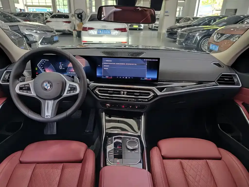 BMW 3 Series 2024 из CN, фото 8