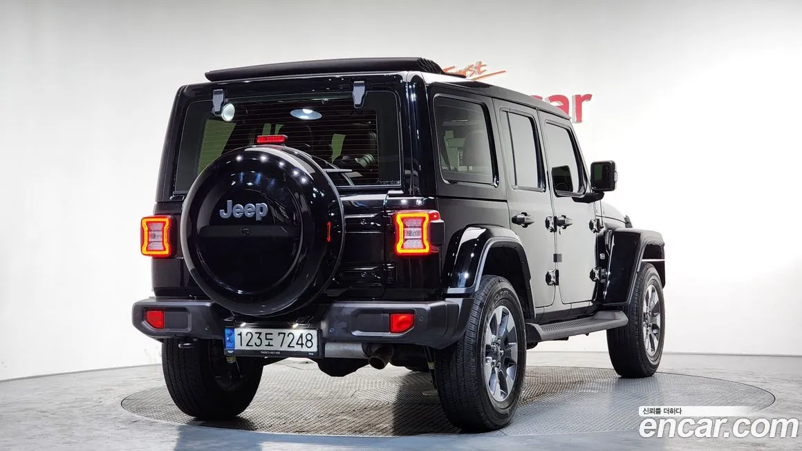 Jeep Wrangler 2022 из KR, фото 4