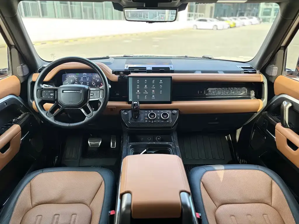 Land Rover Defender — фото 10