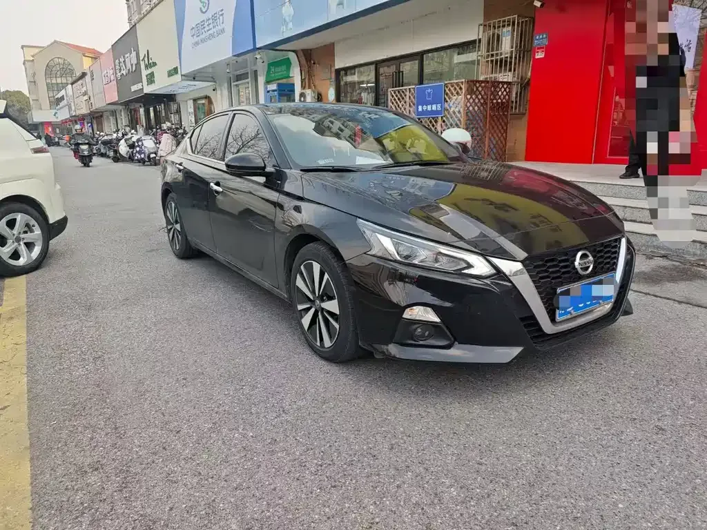 Nissan Teana 2023 из CN, фото 3