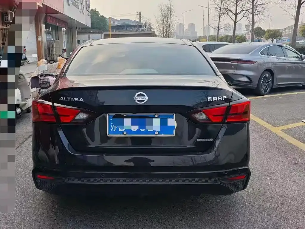 Nissan Teana 2023 из CN, фото 2