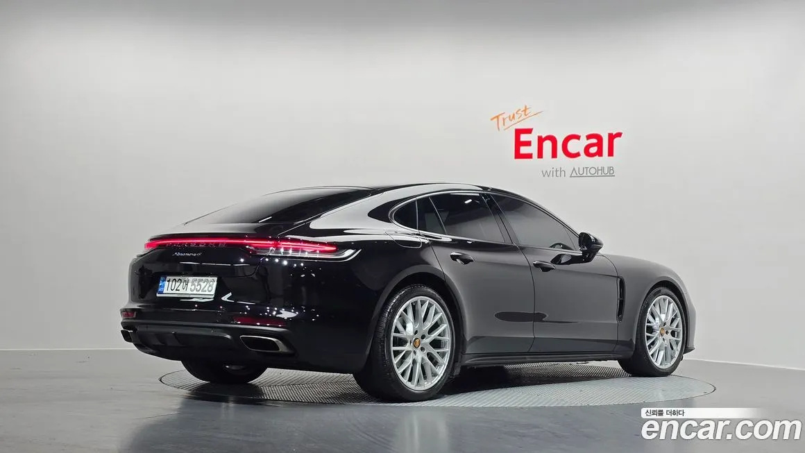 Porsche Panamera — фото 2