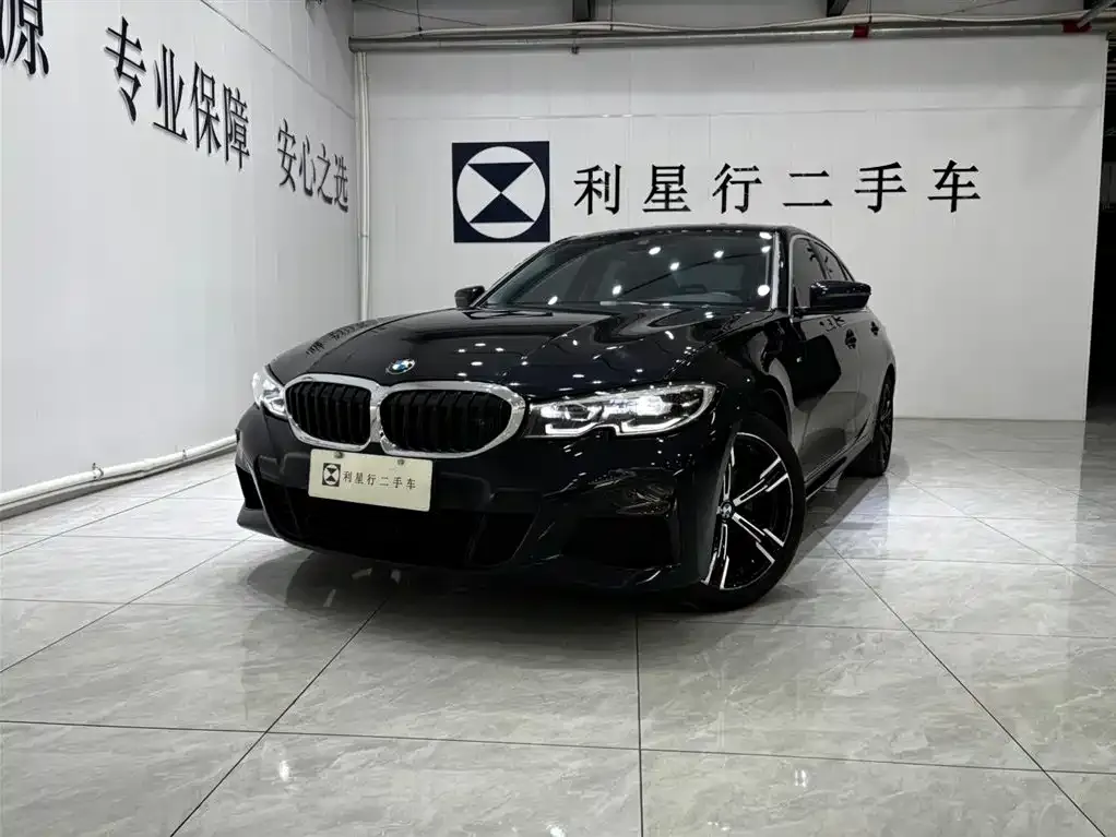 BMW 3 Series 2021 из CN, фото 1