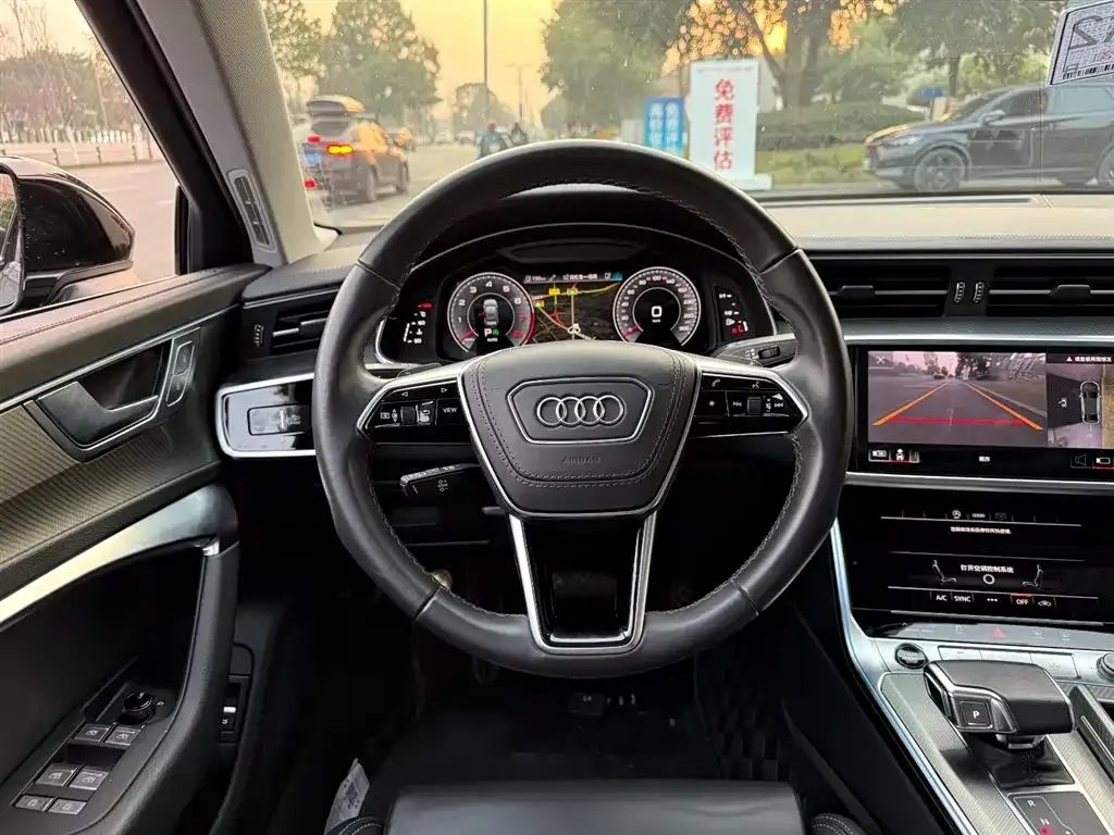 Audi A6L — фото 6