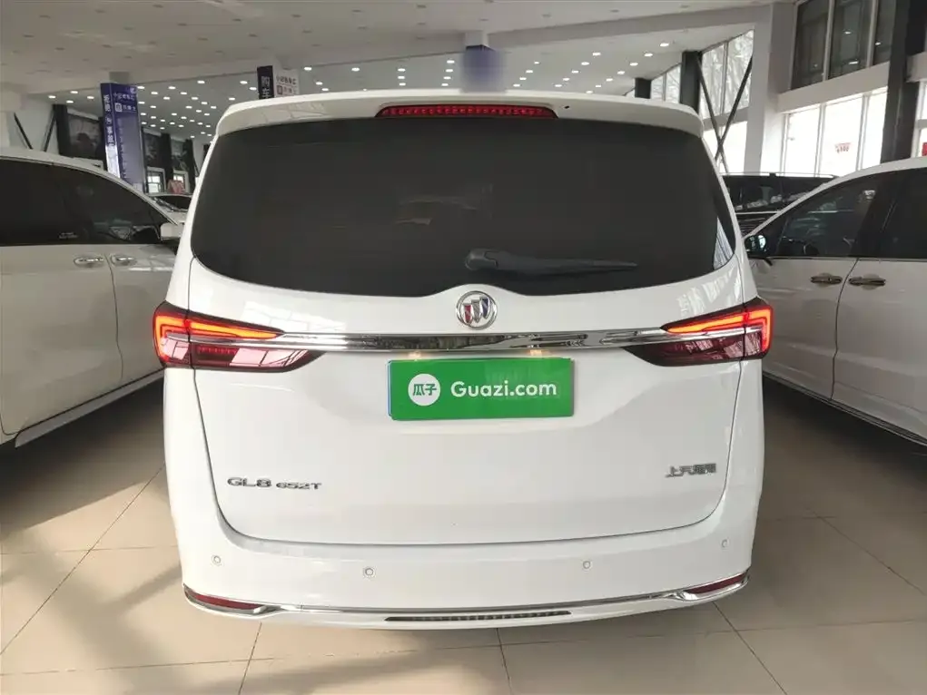 Buick GL8 2022 из CN, фото 7