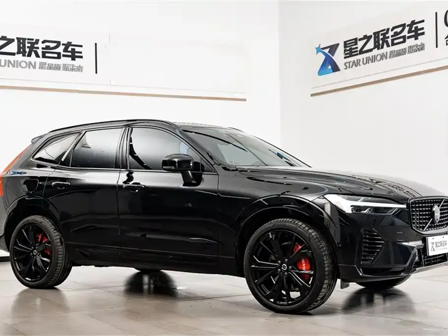 Volvo XC60 PHEV 2025 из CN, фото 4