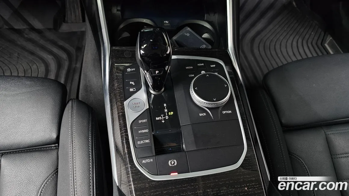 BMW 3-Series 2022 из KR, фото 7