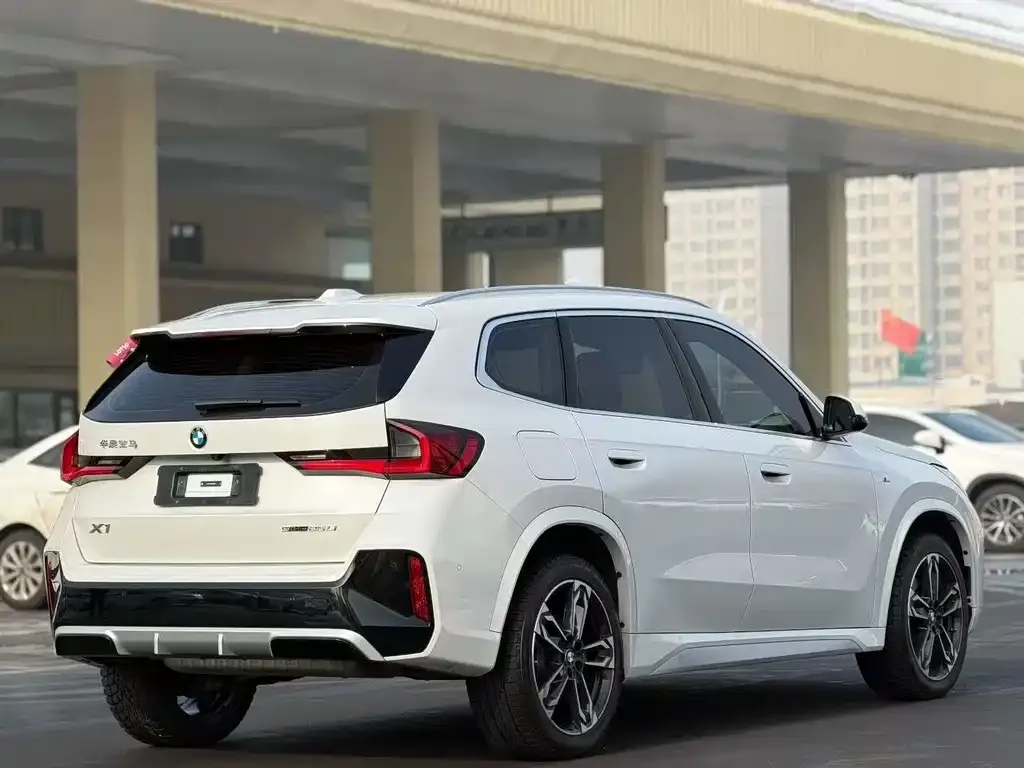 BMW X1 2023 из CN, фото 4