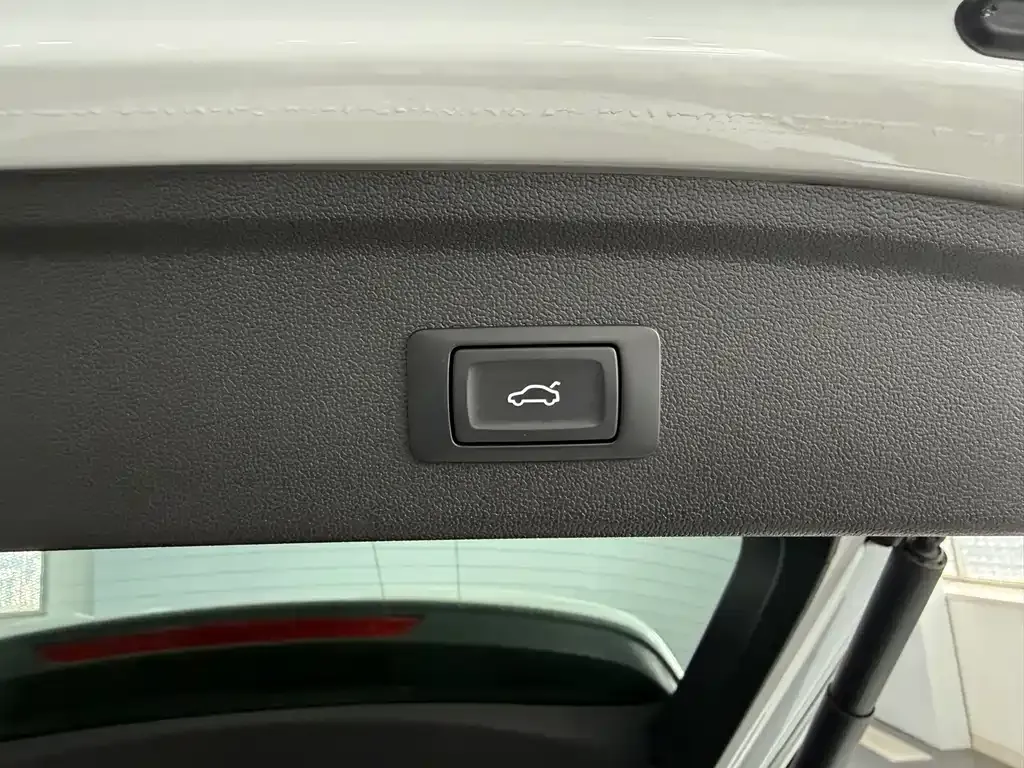 Audi A3 — фото 10