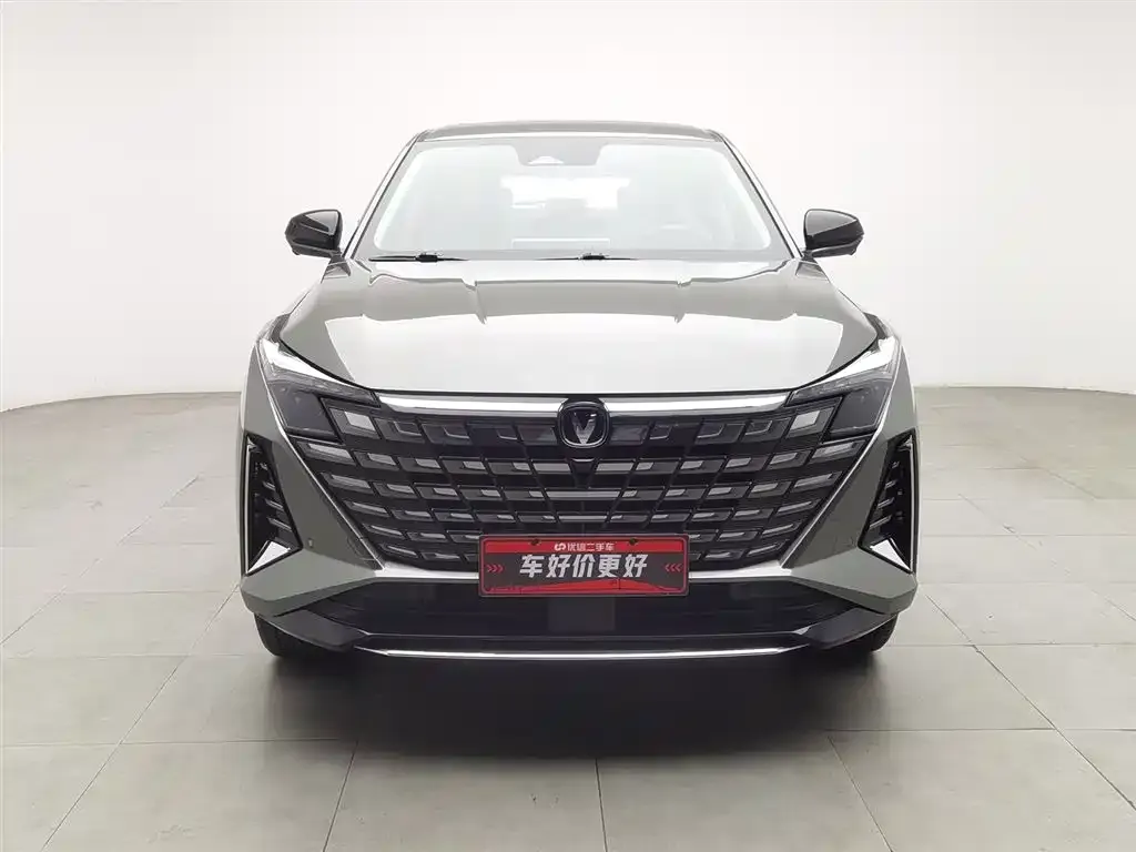 Changan UNI-Z New Energy 2024 из CN, фото 8