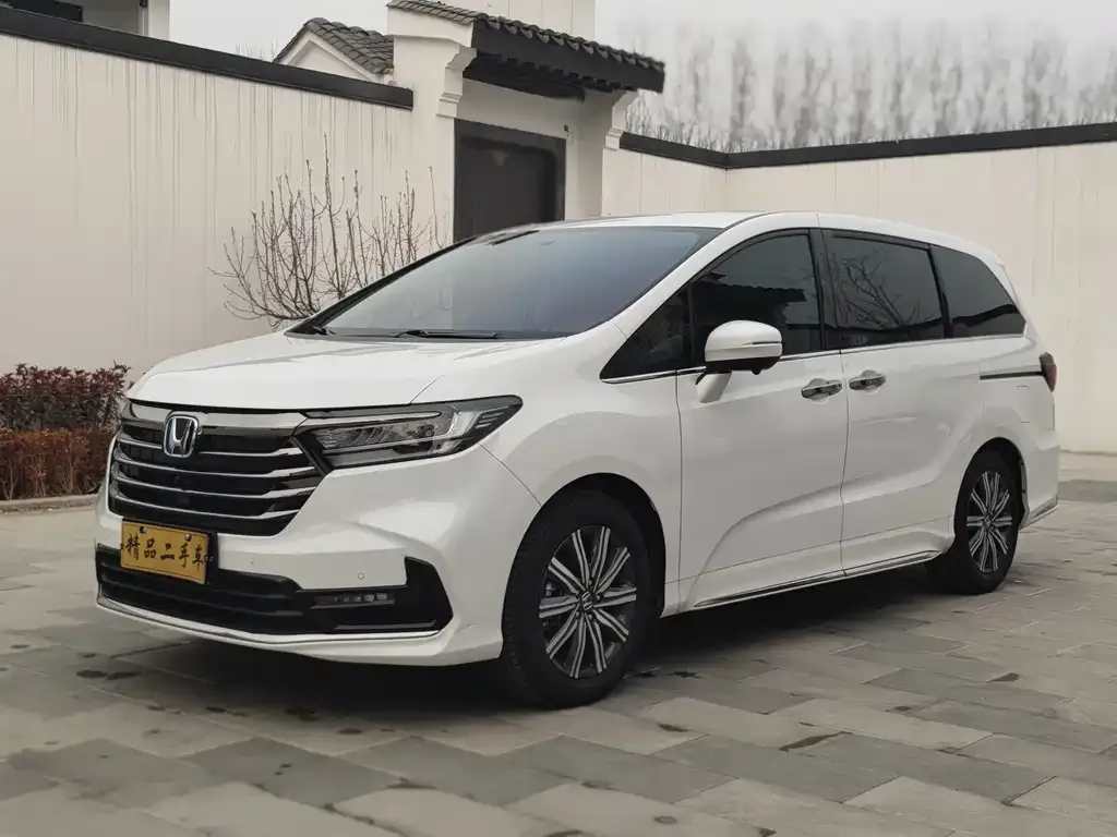 Honda Odyssey — фото 1