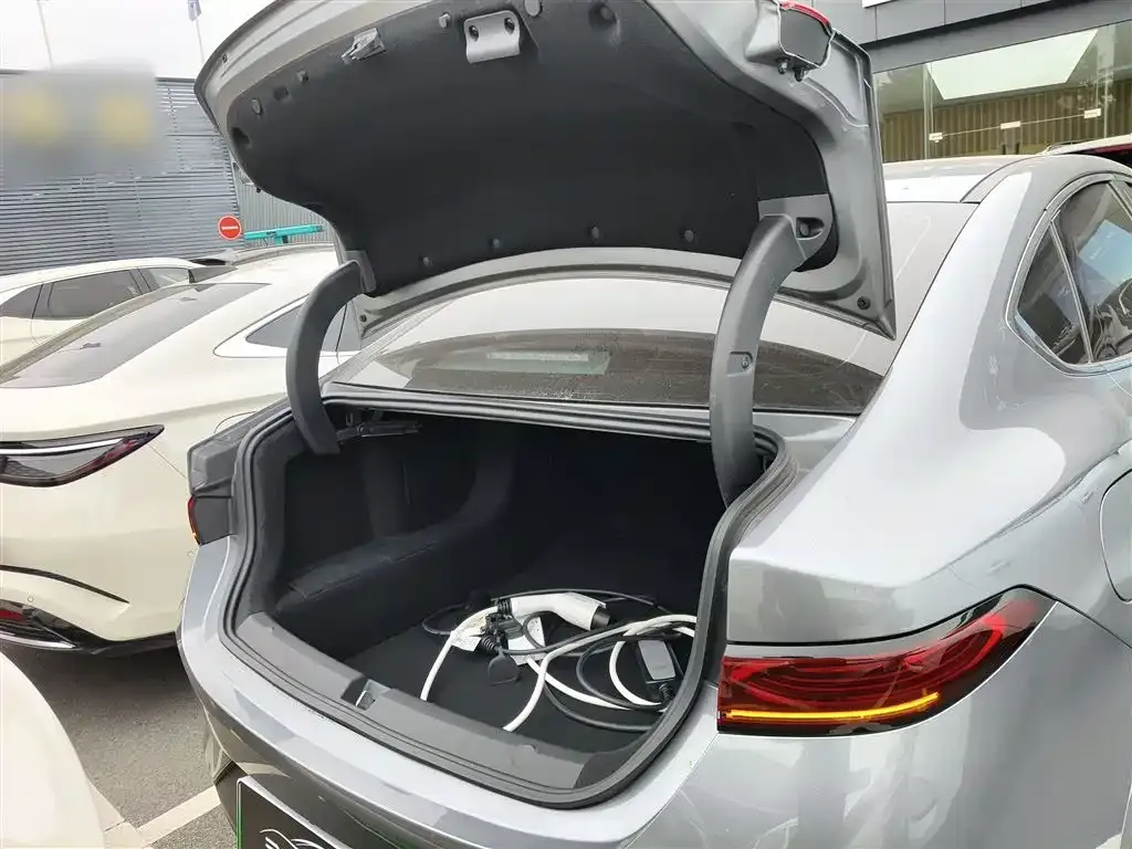 BYD Qin PLUS 2025 из CN, фото 8