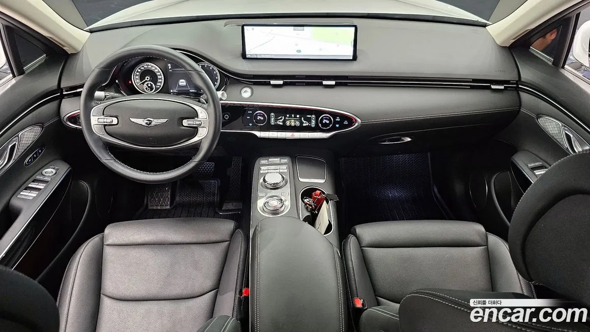 Genesis GV70 — фото 10