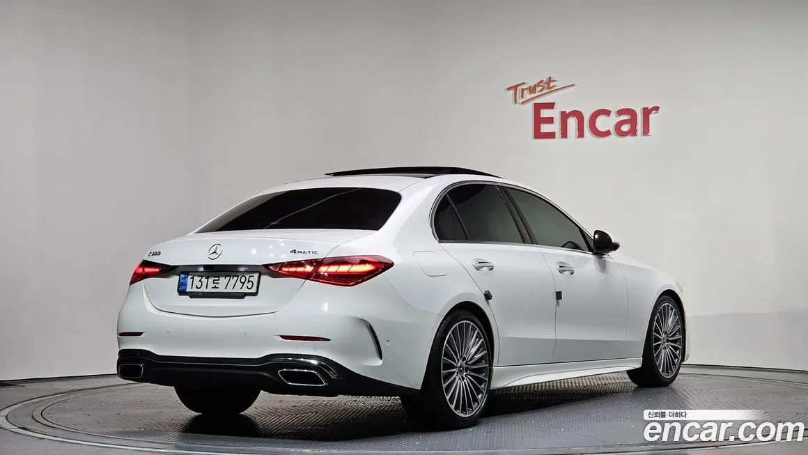 Mercedes-Benz C-Class 2023 из KR, фото 2