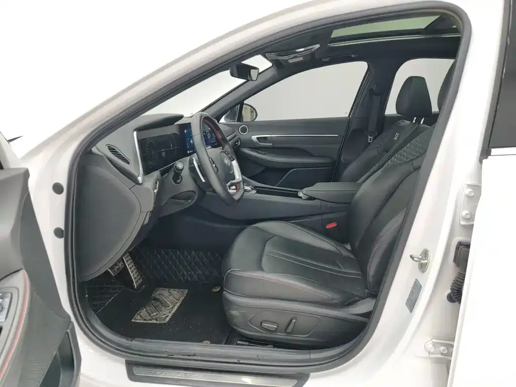 Hyundai Sonata 2022 из CN, фото 7