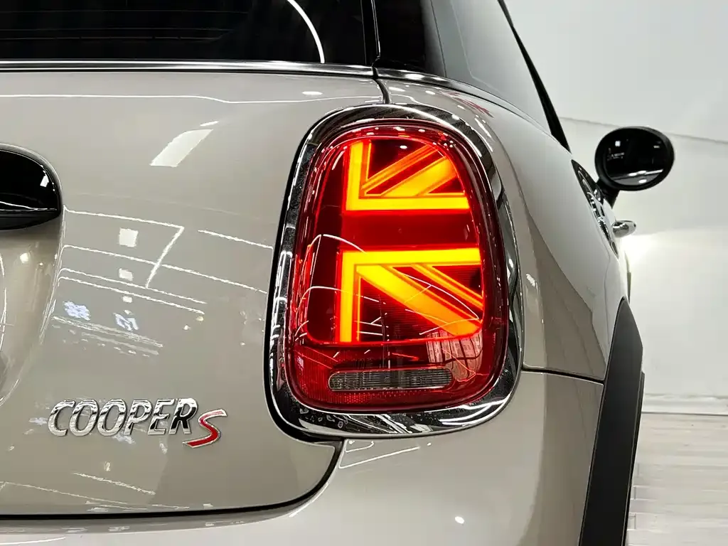 MINI Cooper (3-door) 2022 из CN, фото 10