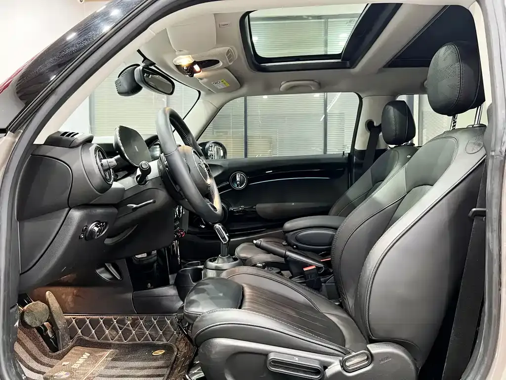 MINI Cooper (3-door) 2022 из CN, фото 9