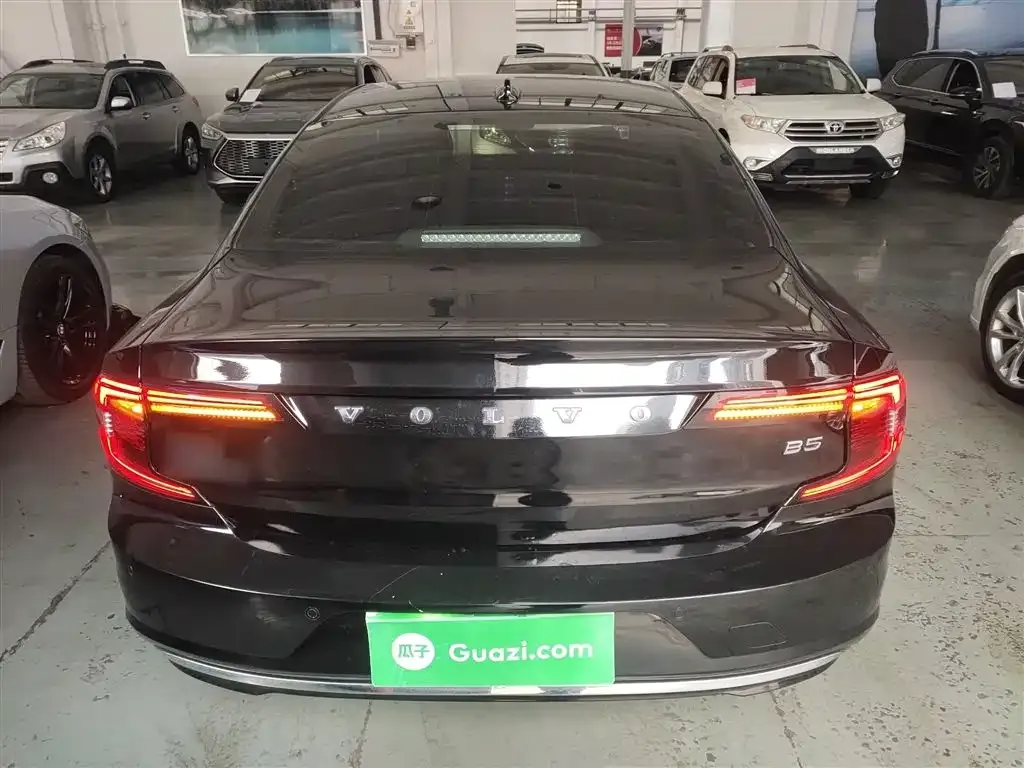 Volvo S90 2023 из CN, фото 10