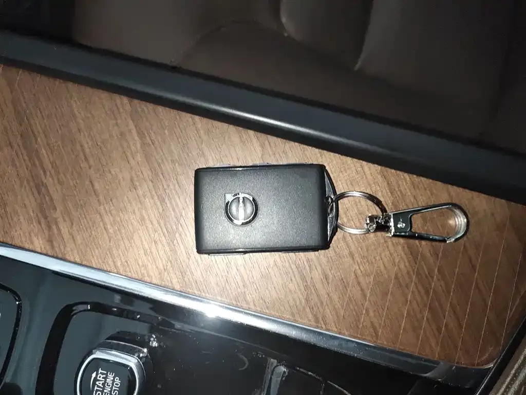 Volvo S90 2023 из CN, фото 6
