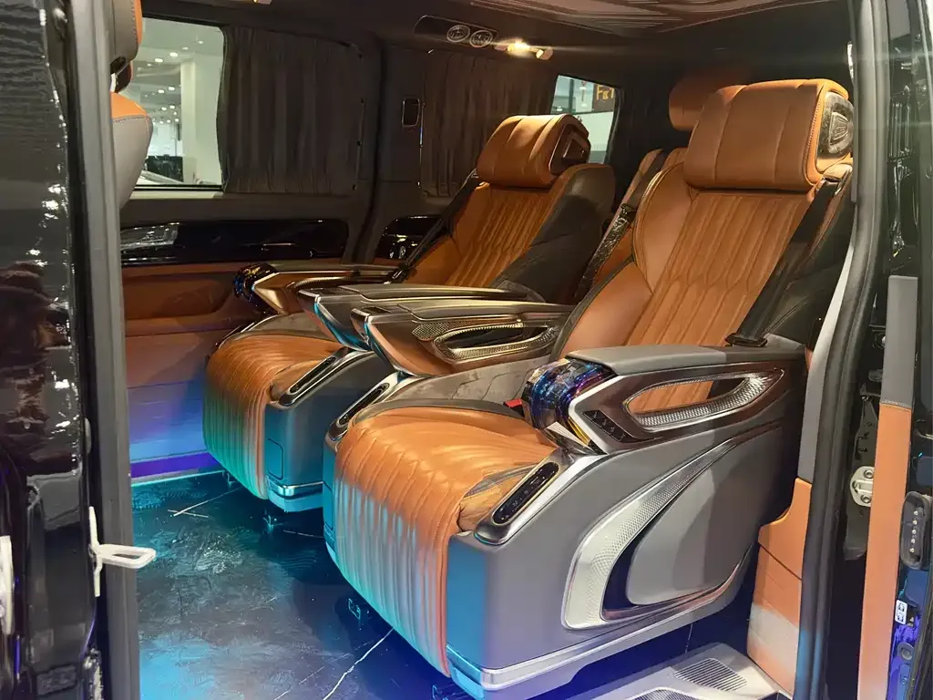 Mercedes-Benz Vito 2024 из CN, фото 7