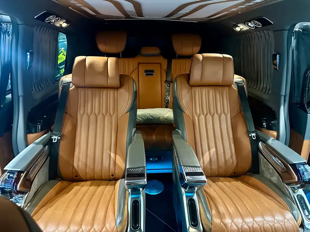 Mercedes-Benz Vito 2024 из CN, фото 5