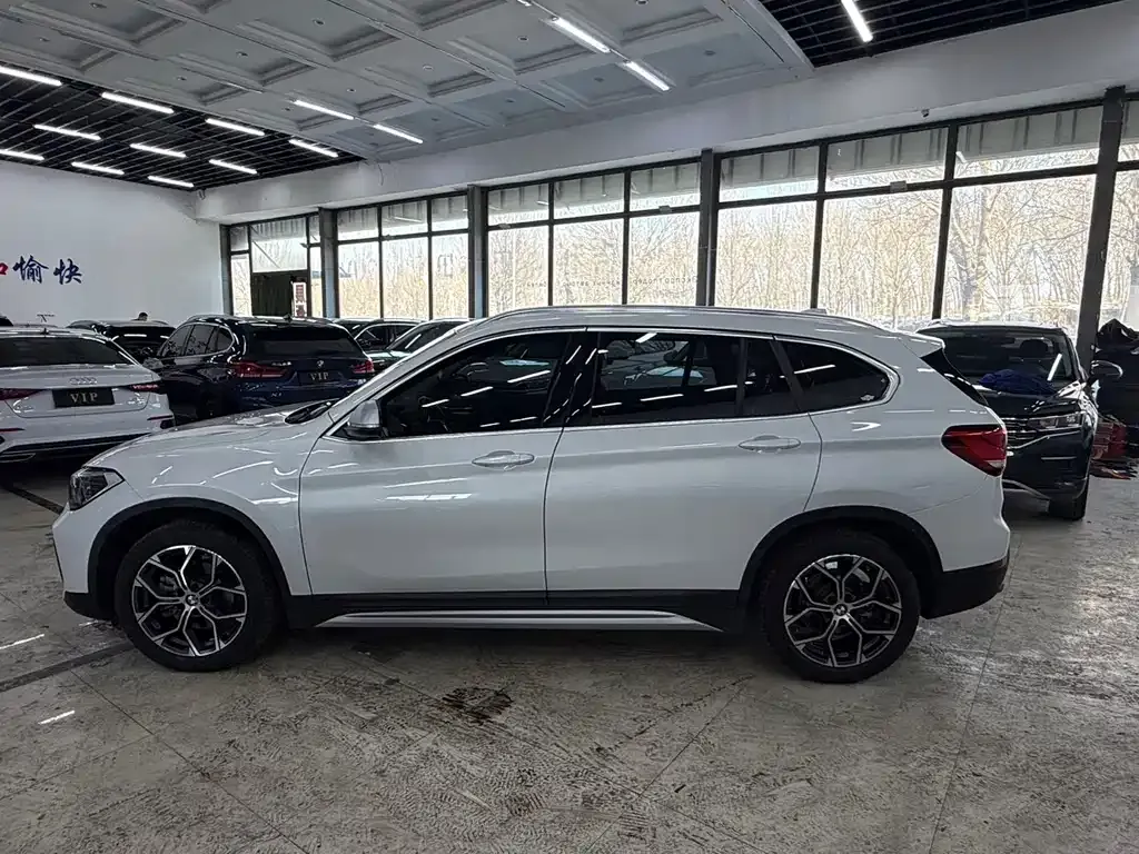 BMW X1 2022 из CN, фото 7