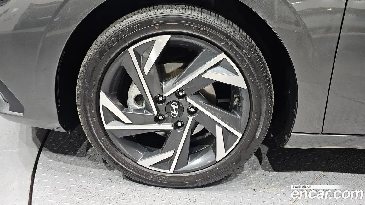 Hyundai AVANTE — фото 7