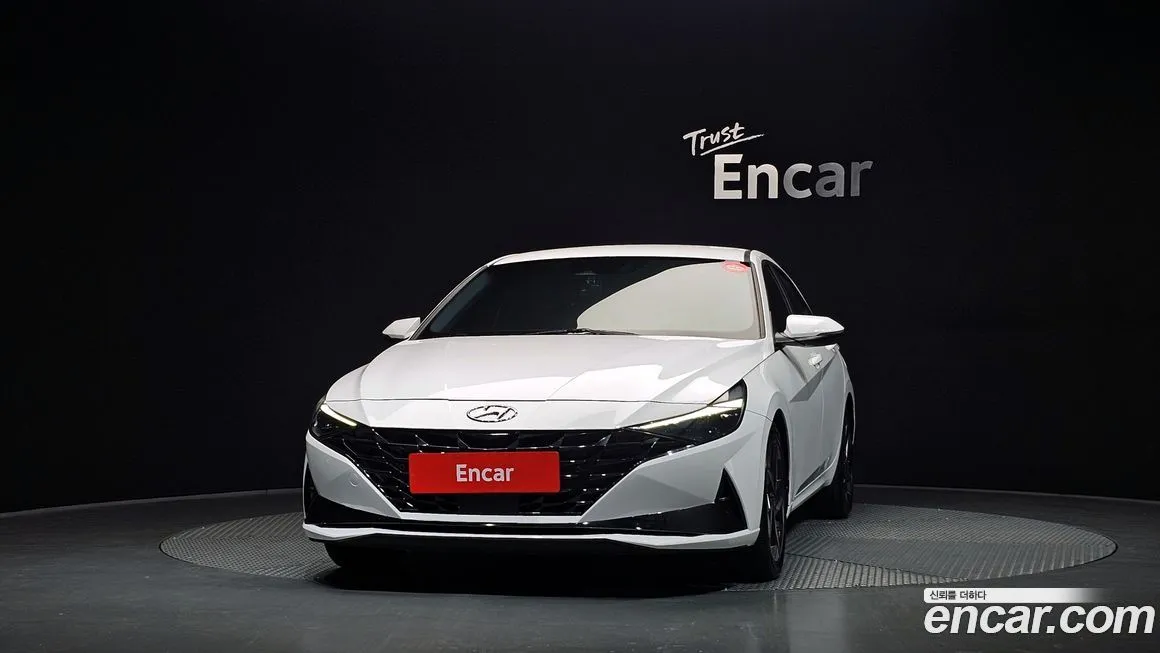Hyundai AVANTE — фото 3