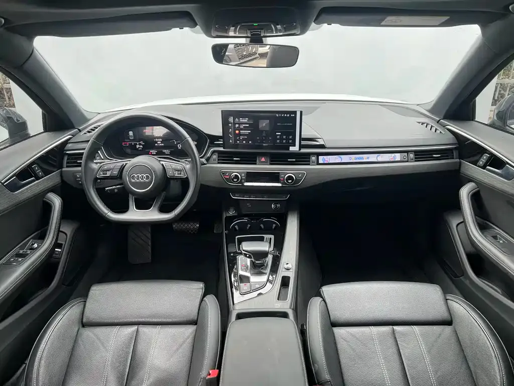 Audi A4L 2023 из CN, фото 5