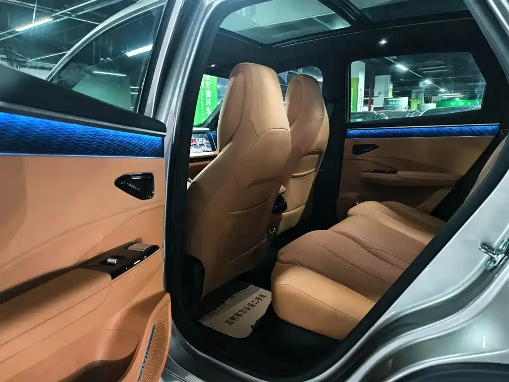 Geely Galaxy L7 — фото 4